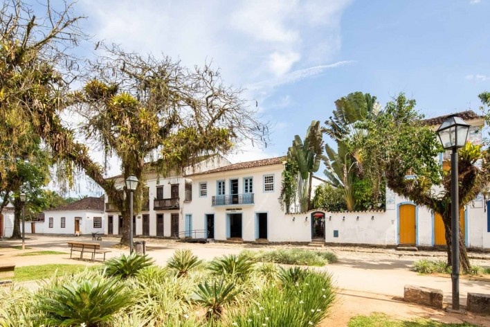Cinema da Praça, Paraty RJ, 2018. Arquitetos Luís Tavares e Marinho Velloso (autores) / Arquipélago Arquitetos<br />Foto Pedro Napolitano Prata 