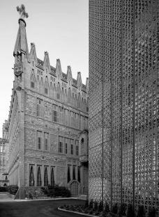 Escada de evacuação na área protegida Teresianas Ganduxer, Barcelona, Espanha, 2022. Arquitetos Felipe Pich-Aguilera, Teresa Batlle e Ute Müncheberg / Picharchitects / Pich-AguileraEvacuation stairway in the protected area Teresianas Ganduxer, Barcelona, Spain, 2022. Arquitects Felipe Pich-Aguilera, Teresa Batlle y Ute Müncheberg / Picharchitects / Pich-AguileraEscalera de evacuación en el recinto protegido Teresianas Ganduxer, Barcelona, España, 2022. Arquitectos Felipe Pich-Aguilera, Teresa Batlle y Ute Müncheberg / Picharchitects / Pich-AguileraFoto/photo Simão Garcia